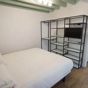 Apartamento Rentalsevilla Cardenal Cervantes Iii, Sevilla